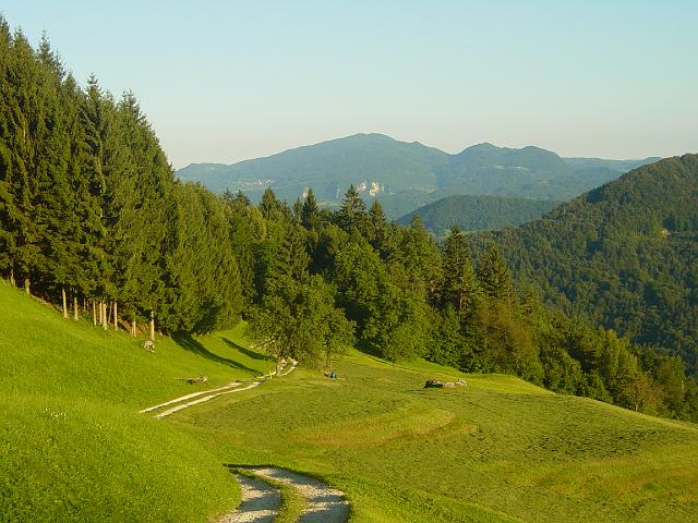 DSC06603.JPG - Že tako lepi razgledi postanejo še lepši.